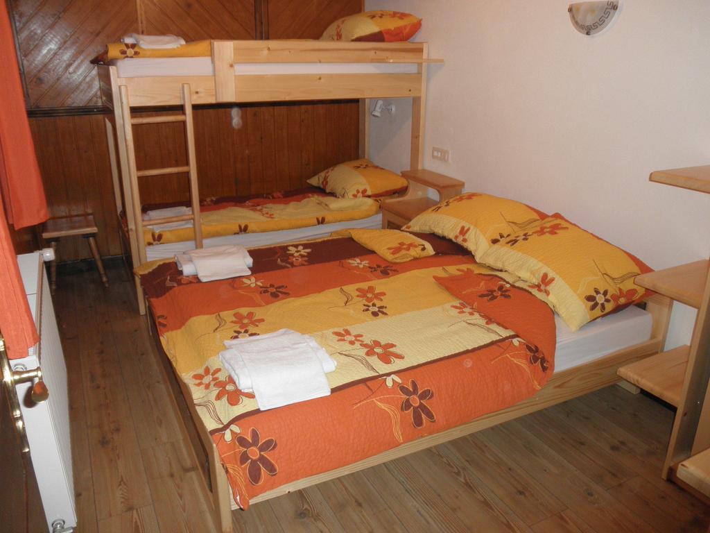 Holiday Home Cumar ツェルクノ 部屋 写真